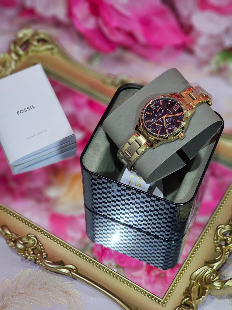 RELOJ FOSSIL BQW3757 COLOR GOLD CARATULA NEGRA PARA MUJER